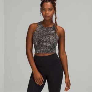 NWT Lululemon Invigorate Training Top Denim Wash 6